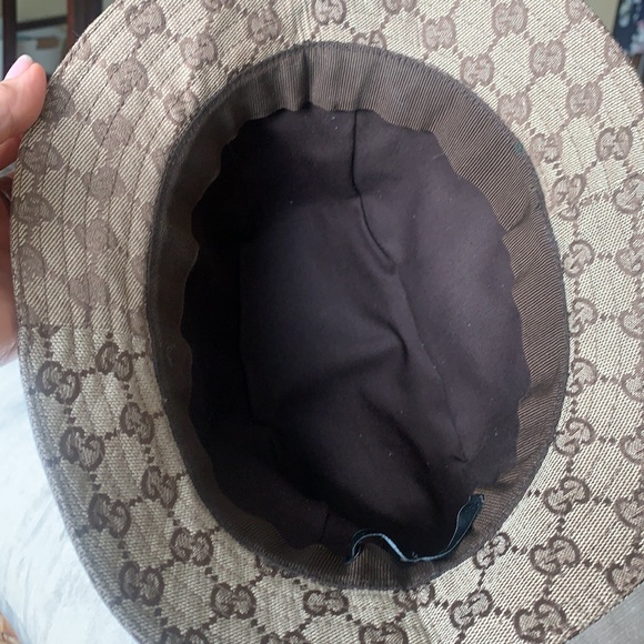 Authentic Gucci Monogram Bucket Hat - Picture 6 of 8